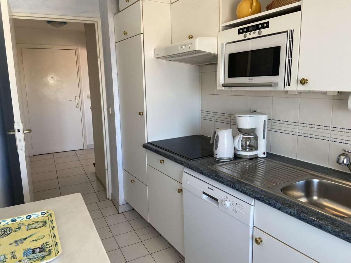 Appartement Fréjus, 2 Pièces, 4 Personnes - Fr-1-226a-120 *